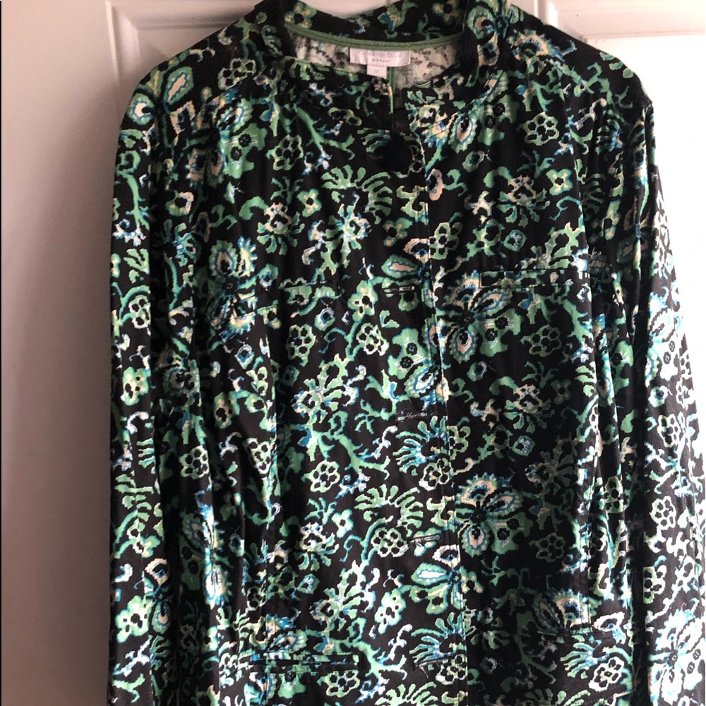 Charter Club Shacket. Black with flowers. 2X
